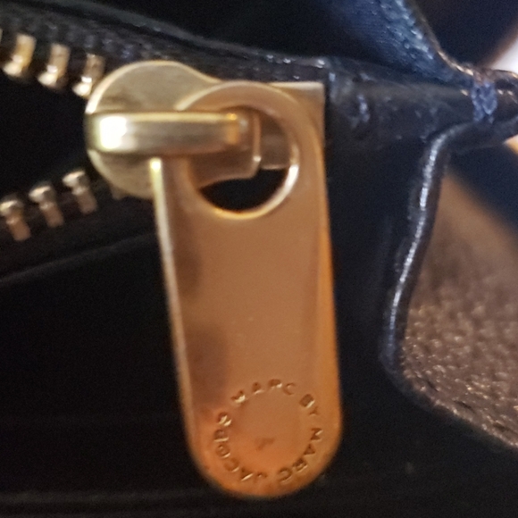 Wallet - Picture 3 of 5